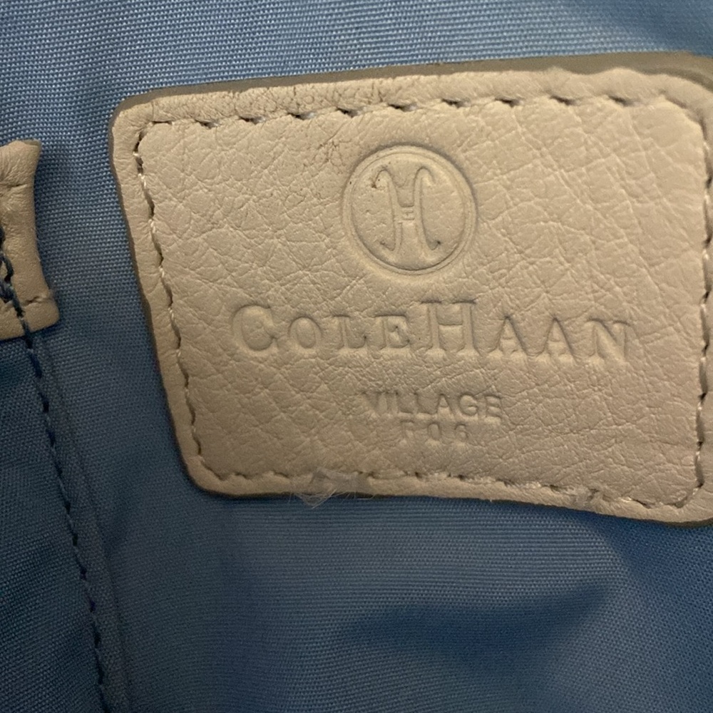 Cole Haan large pebble leather bag - Picture 6 of 8